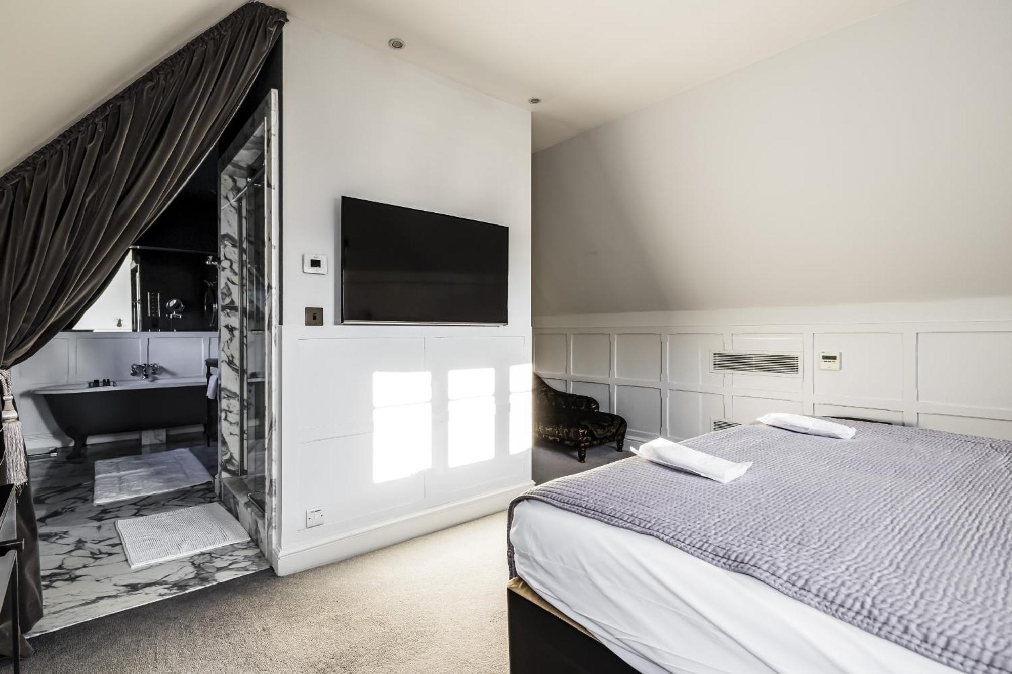 The Park Lane Penthouse